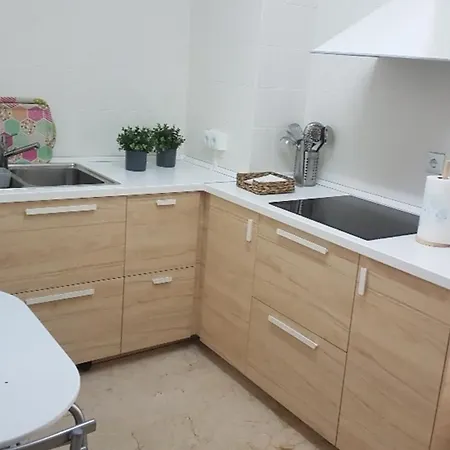 Beautiful 3 Bedroom *
